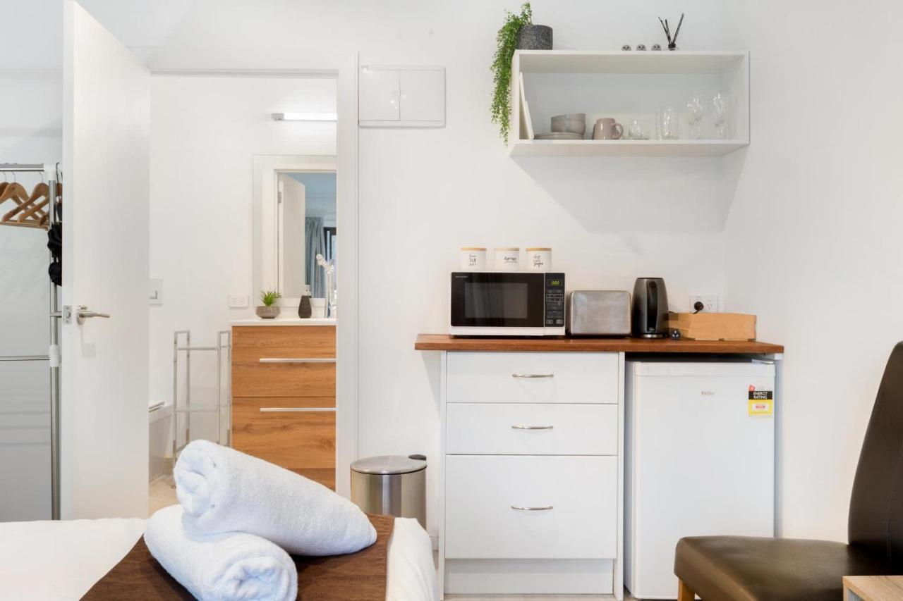 Private Studio On Fryer Квинстаун Экстерьер фото