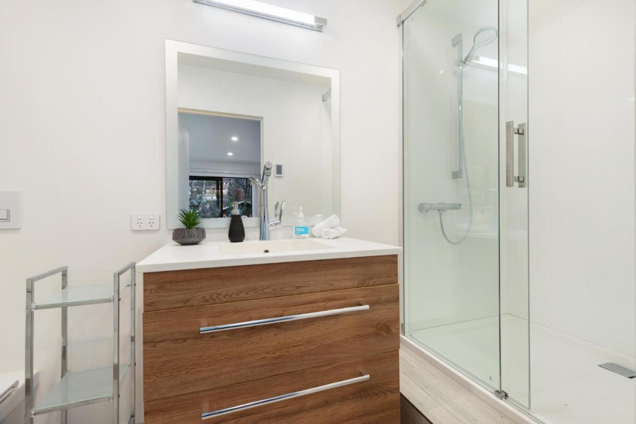 Private Studio On Fryer Квинстаун Экстерьер фото
